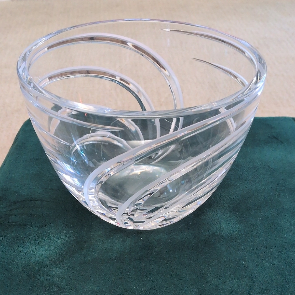 Vintage Waterford Marquis Crystal Artesia bowl with a swirl design
